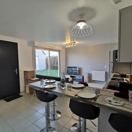 5 - 3 Salles De Bain * Étampes-sur-Marne